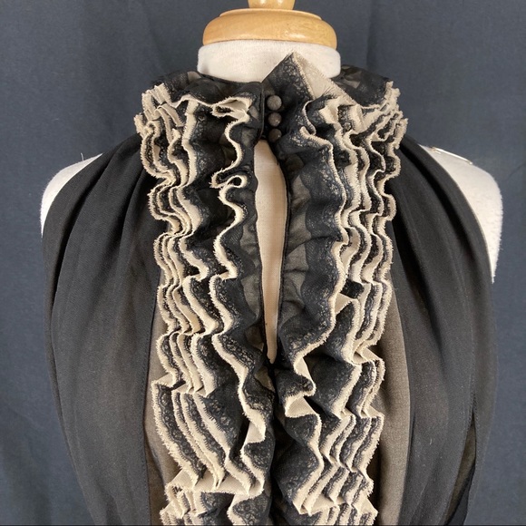 Robert Rodriguez for target ruffle button up sleeveless blouse - Picture 2 of 9